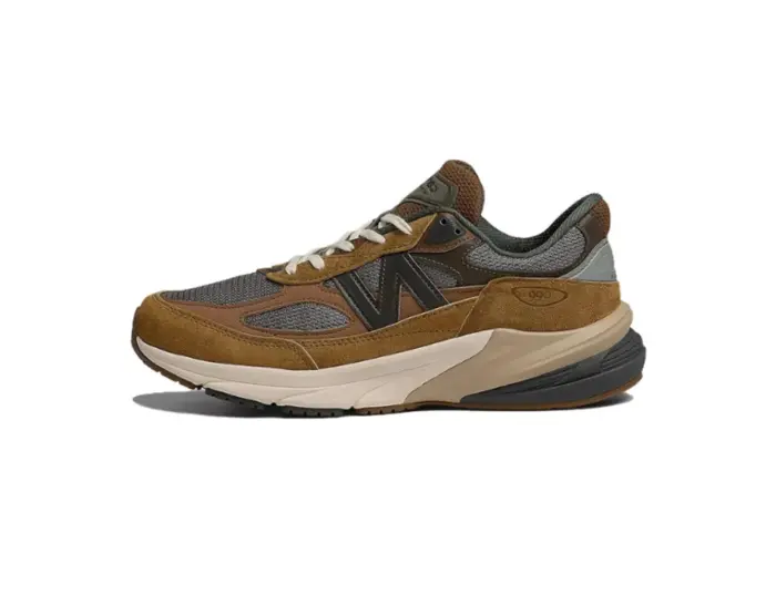 New Balance 990v6 Made In USA Carhartt Wip Sculpture Center