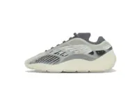 Adidas Originals Yeezy 700 V3 Fade Salt