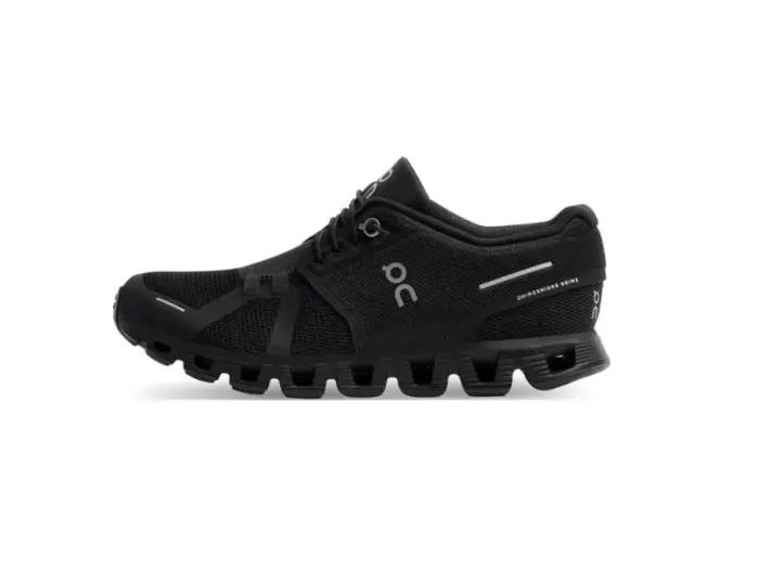 On Running Cloud 5 All Black