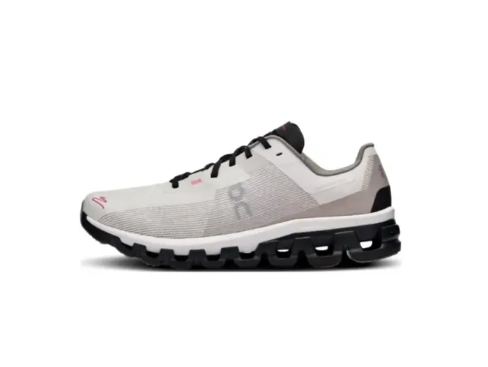 Cloudflow On 4 Distance 'White Black'